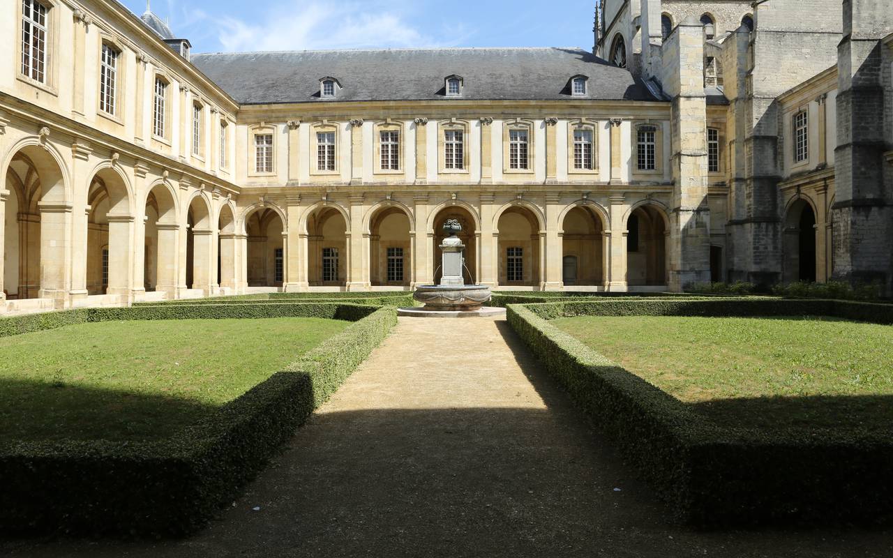 Palais du Tau à Reims