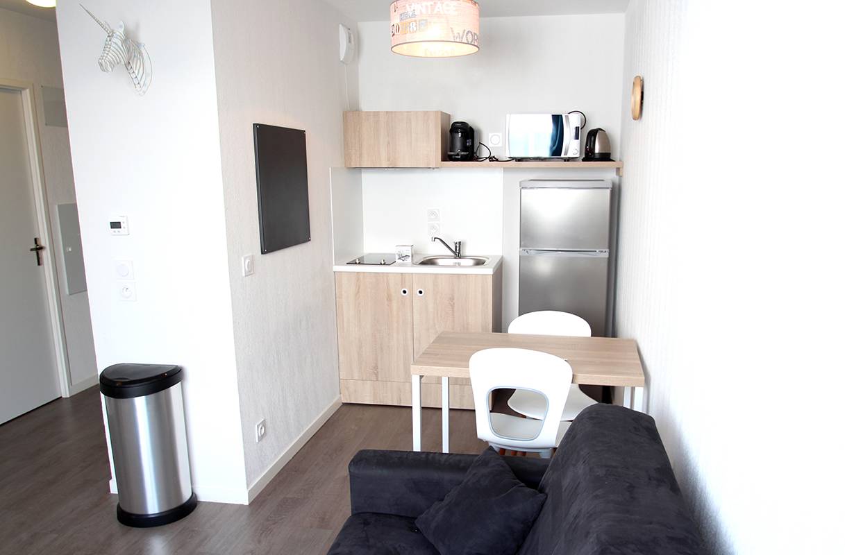 kitchenette appartement location moyen séjour à La Rochelle